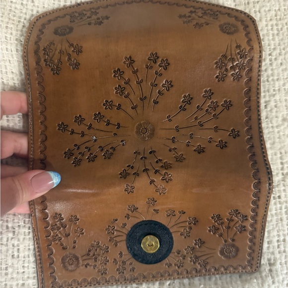 Hand Stamped Genuine Leather Wallet - Brand New - Picture 8 of 9